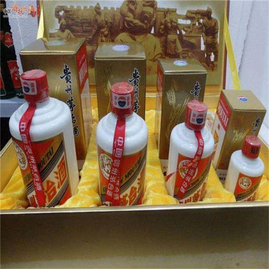 秀峰青岛即墨30年茅台酒回收多少钱哪里回收(附近上门回收茅台酒）?